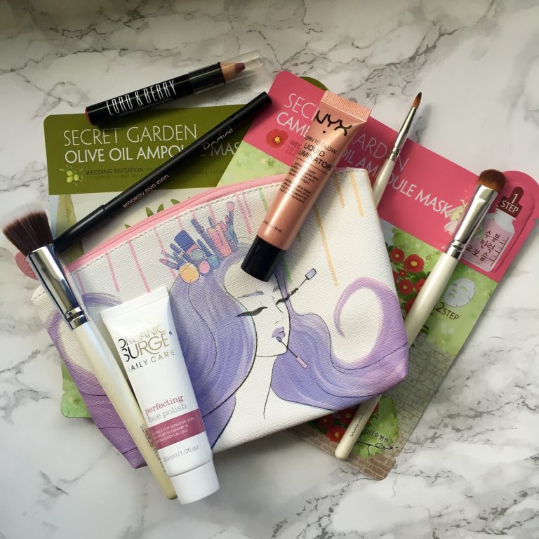 August 2016 Glam Bag from Ipsy