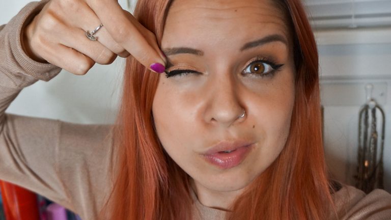 Magnetic Eyelashes… Ummmm WTF?!