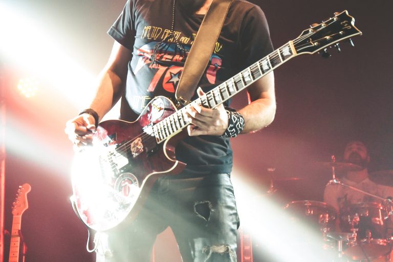 How to Dress Like A Rock Star – Guys Edition