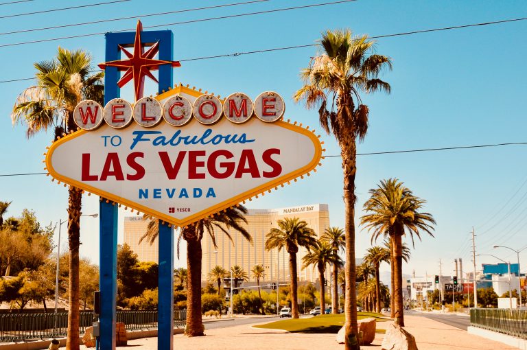Where to Shop for Las Vegas Outfits