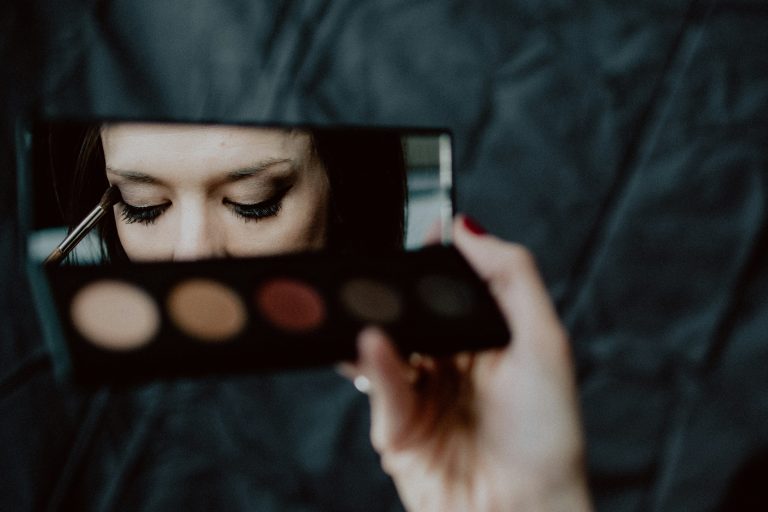 Neutral Eyeshadow Palettes for Every Budget