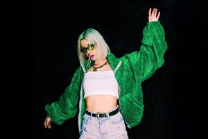 St. Patrick&rsquo;s Day Outfit Ideas for Going Out (Bars, Concerts, Day Drinking)